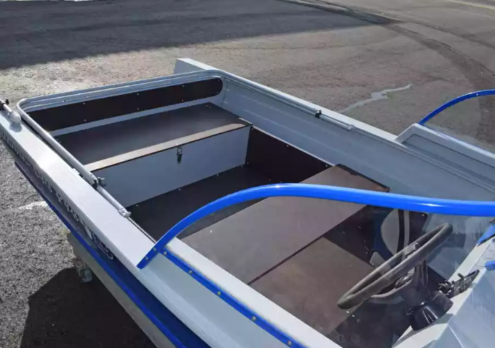 Алюминиевый катер Wyatboat-390 Pro в Санкт-Петербурге