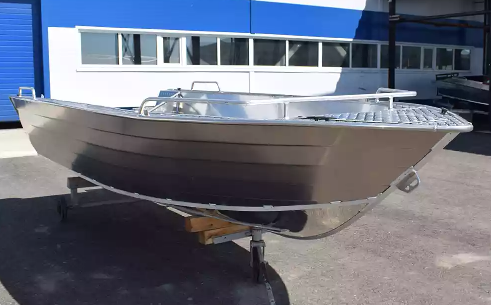 Алюминиевая лодка Неман-500 P в Санкт-Петербурге