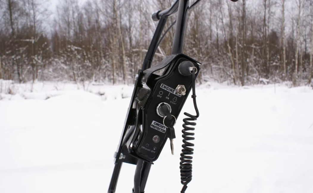 Мотобуксировщик БТС «МАЛЕК» 380/7 БЕЗ э/зап. Б/У в Санкт-Петербурге