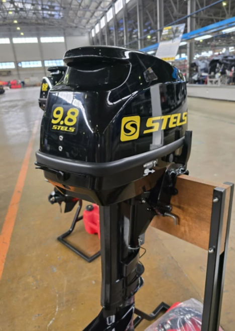 Лодочный мотор STELS 9.8HP в Санкт-Петербурге