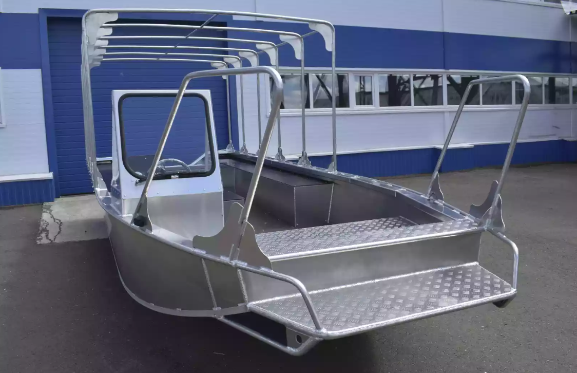 Алюминиевая лодка Wyatboat-600 в Санкт-Петербурге