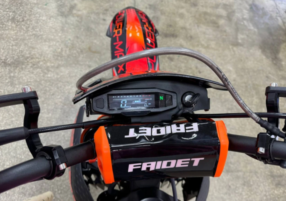 Кроссовый мотоцикл FAIDET PR300 MAX WP в Санкт-Петербурге