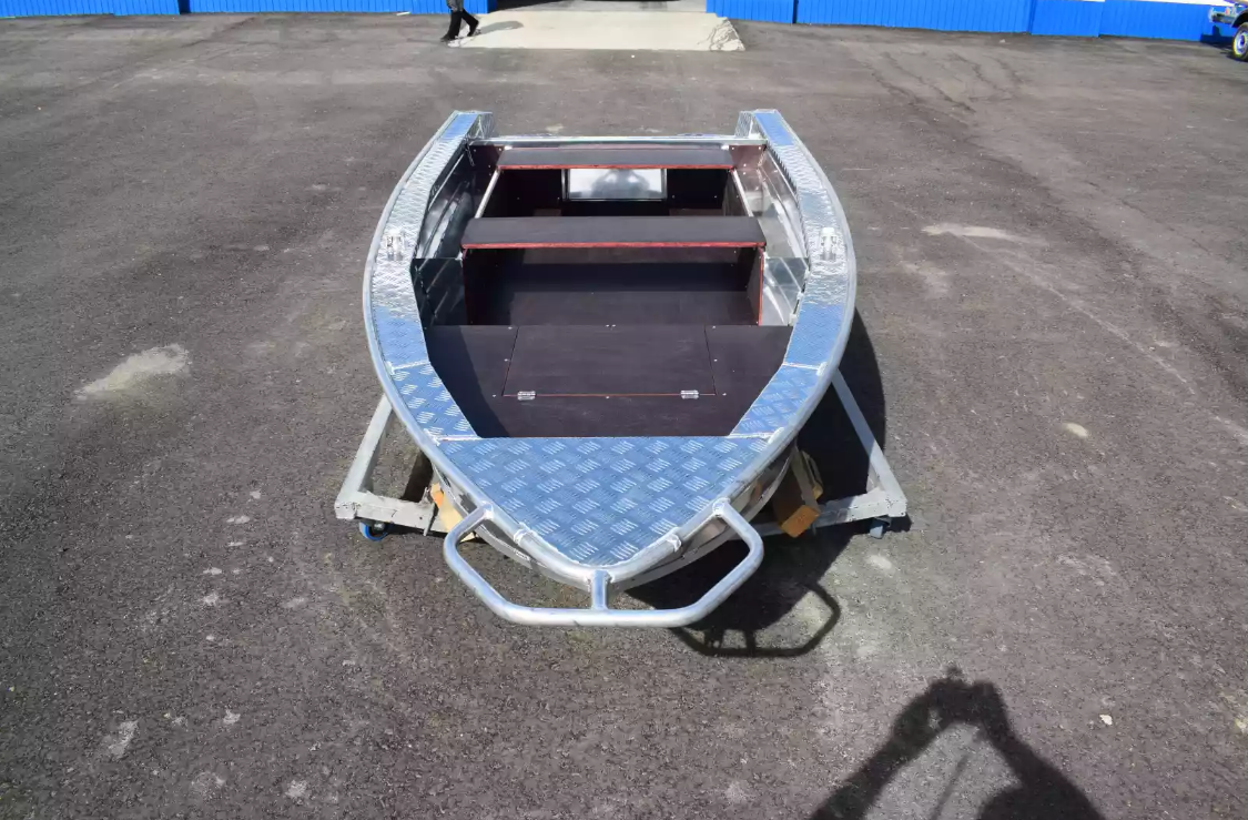 Алюминиевая лодка Wyatboat-390 P в Санкт-Петербурге