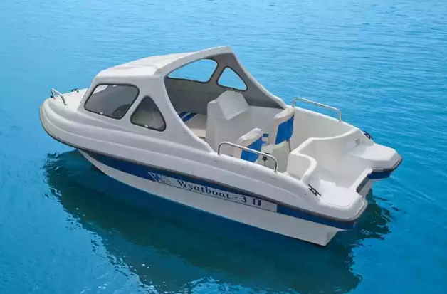 Стеклопластиковый катер Wyatboat-3 П (полурубка) в Санкт-Петербурге