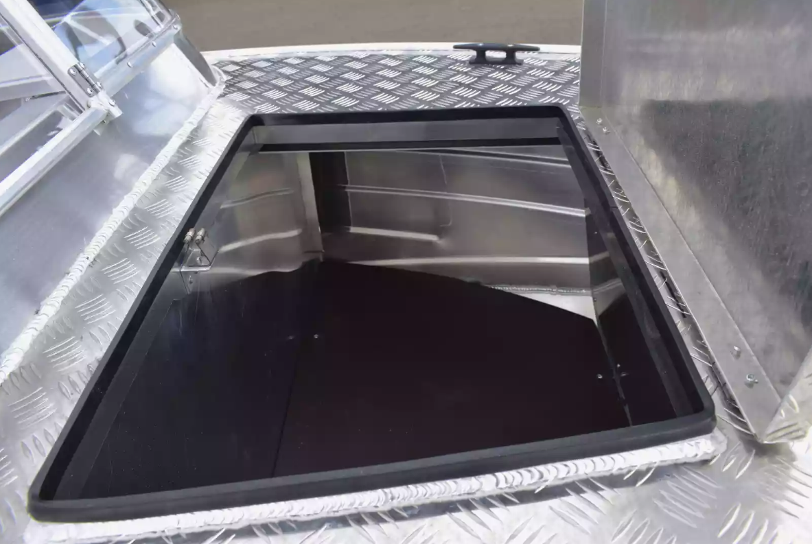 Алюминиевый катер Wyatboat-490 Pro в Санкт-Петербурге