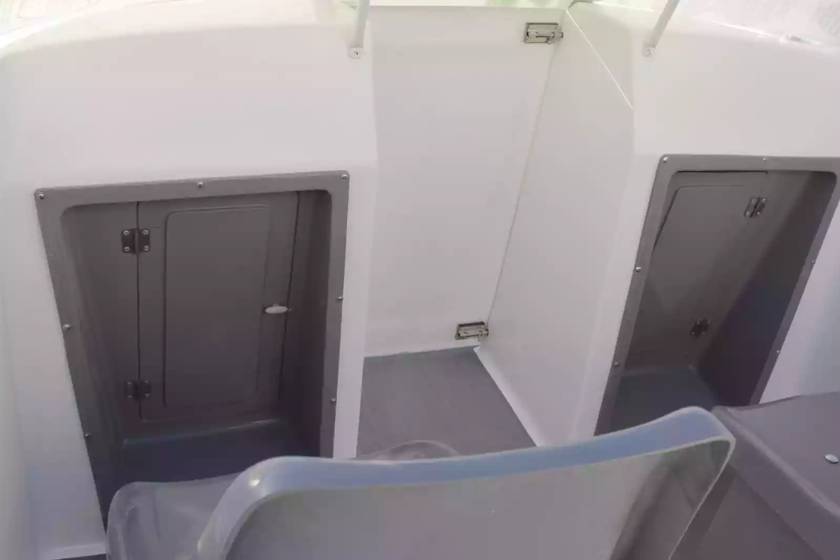 Стеклопластиковый катер Neman-500 Open в Санкт-Петербурге