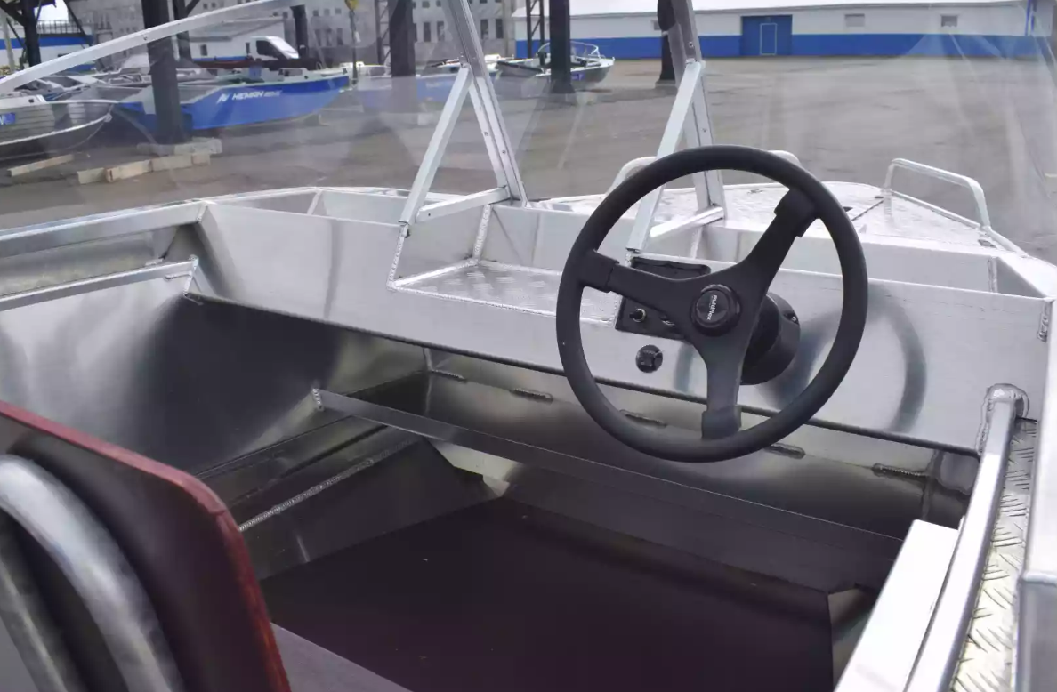 Алюминиевый катер Wyatboat-490 Pro в Санкт-Петербурге