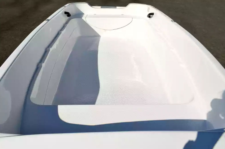 Стеклопластиковая лодка Пингвин (тримаран) в Санкт-Петербурге