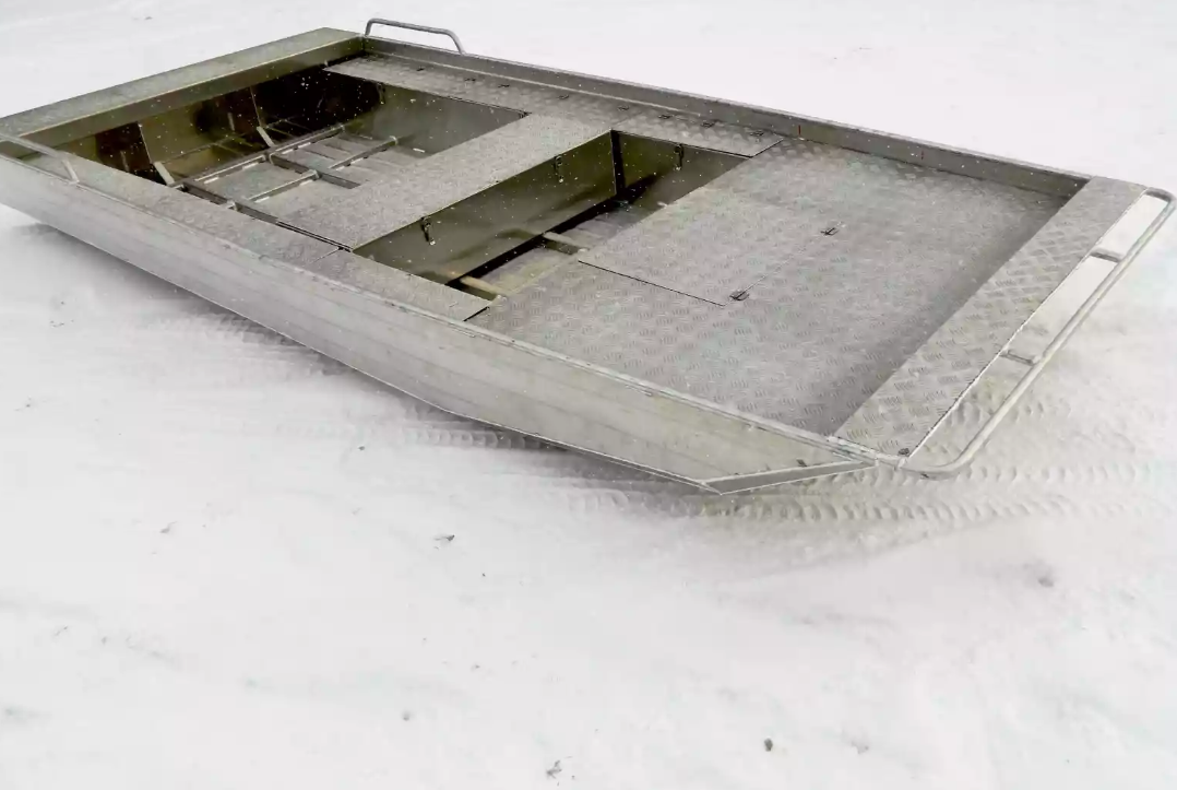 Алюминиевая лодка Wyatboat-390 Jonboat в Санкт-Петербурге