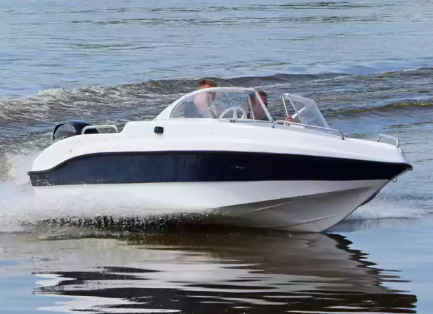 Стеклопластиковый катер Neman-450 Open в Санкт-Петербурге