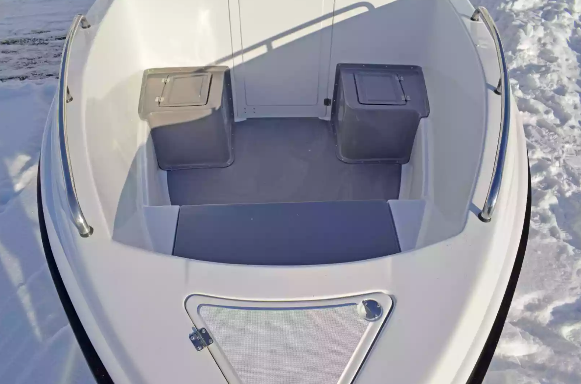 Стеклопластиковый катер Neman-500 Open в Санкт-Петербурге