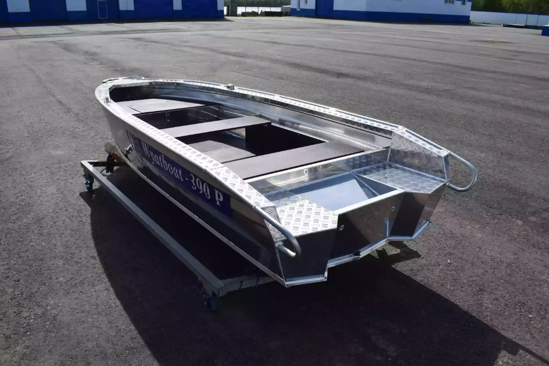 Алюминиевая лодка Wyatboat-390 P в Санкт-Петербурге