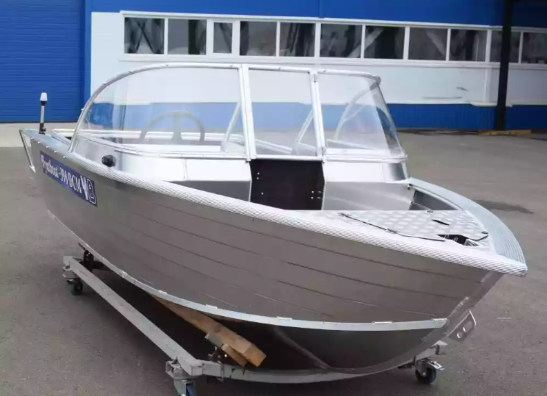Алюминиевый катер Wyatboat-390 DCM Увеличенный борт в Санкт-Петербурге