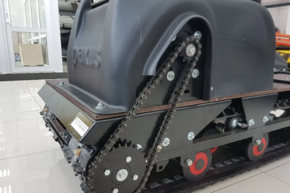 Мотобуксировщик PAXUS 650 AVANT 15 л.с. в Санкт-Петербурге