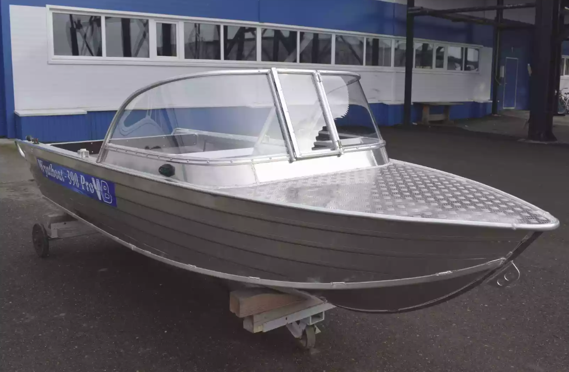 Алюминиевая лодка Wyatboat-390 Pro в Санкт-Петербурге