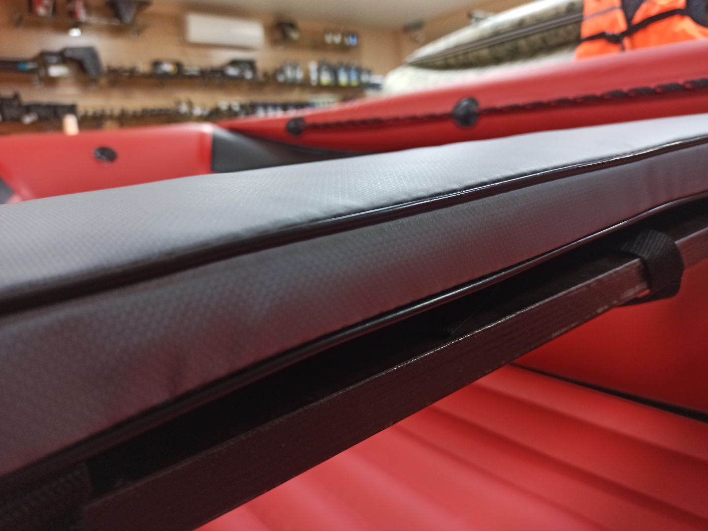 КОМПЛЕКТ МЯГКИХ НАКЛАДОК С СУМКОЙ ДЛЯ ЛОДОК 110Х20 СЕРЫЙ в Санкт-Петербурге