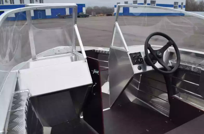 Алюминиевый катер Wyatboat-390 DCM Увеличенный борт в Санкт-Петербурге
