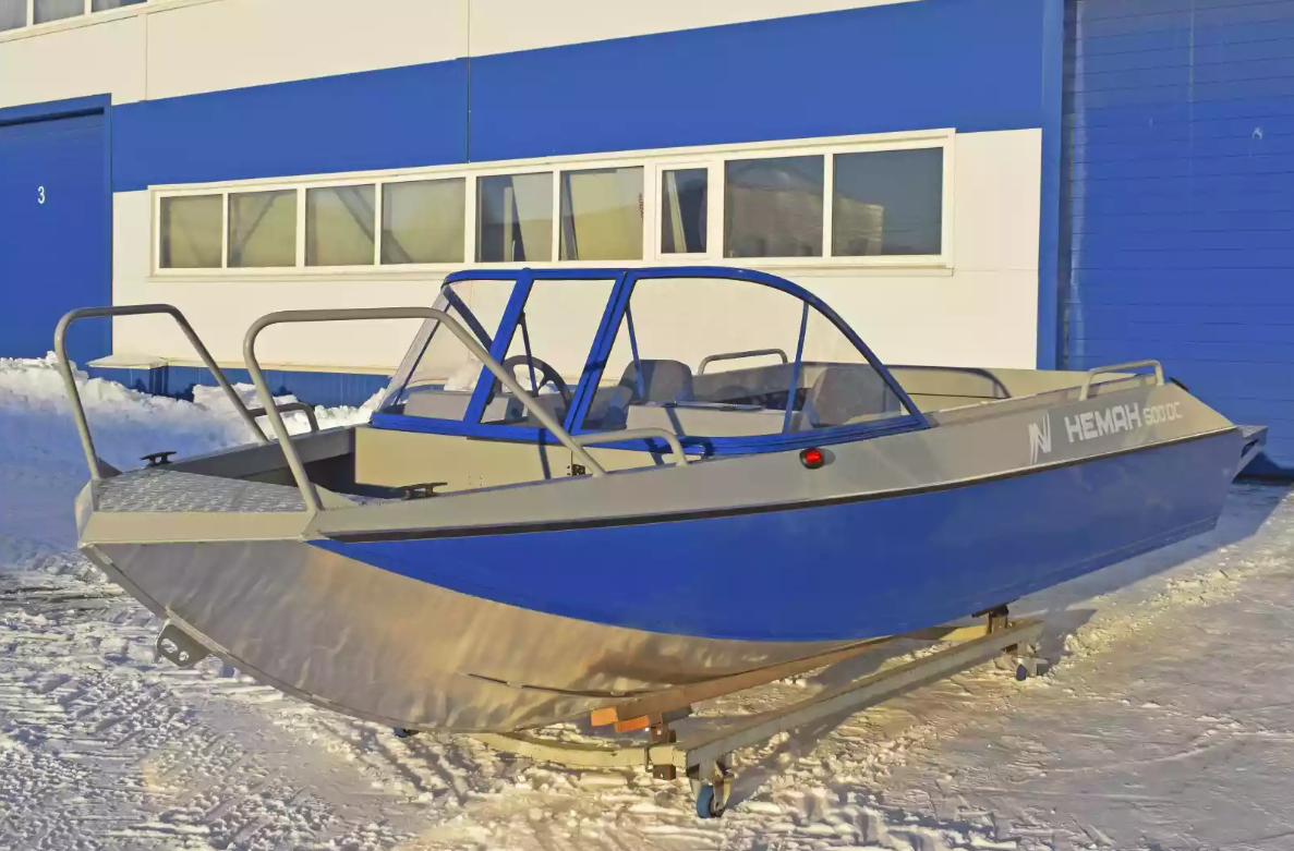 Алюминиевый катер Неман-500 DC в Санкт-Петербурге