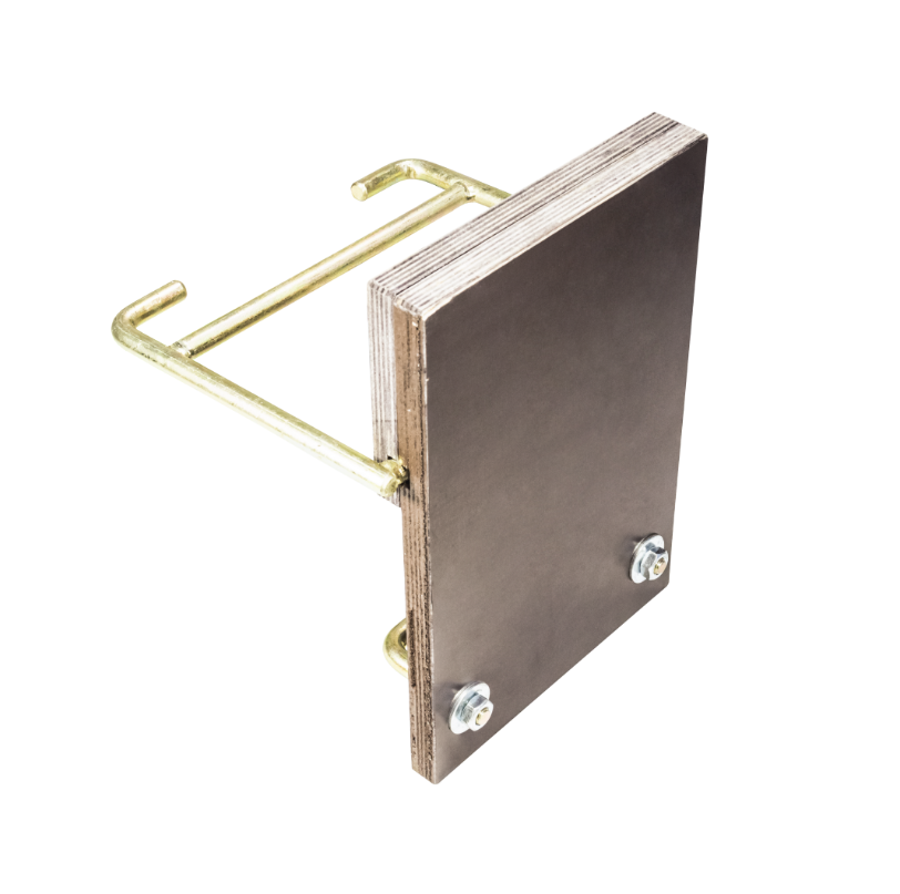 Навесной транец в Санкт-Петербурге