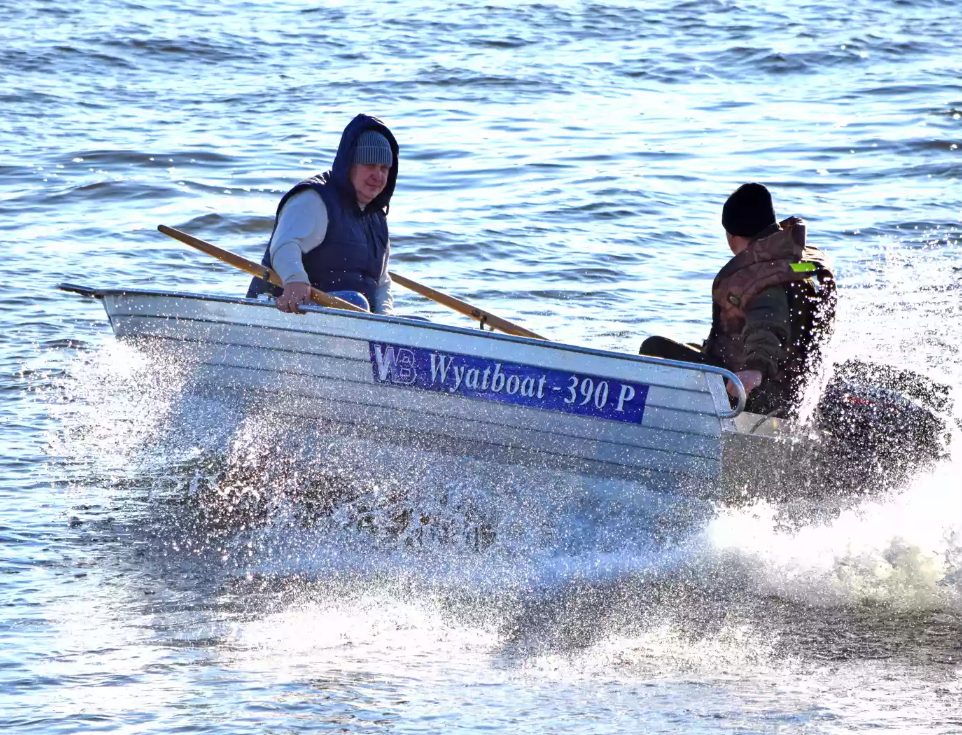 Алюминиевая лодка Wyatboat-390 P в Санкт-Петербурге