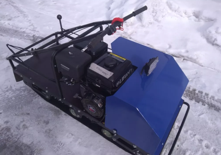 Мотобуксировщик AhtaR ЗИМА с реверсом (задний ход) в Санкт-Петербурге