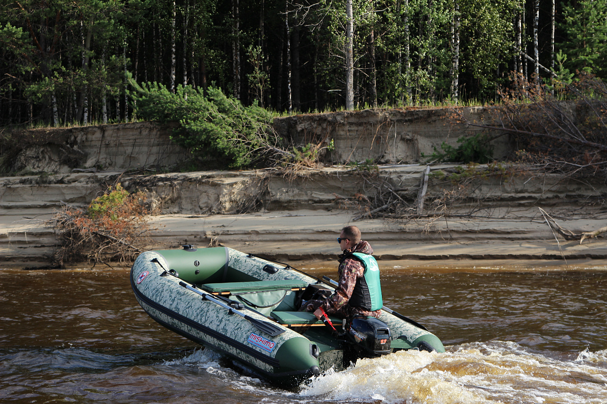 Лодка MISHIMO PRO 400 в Санкт-Петербурге