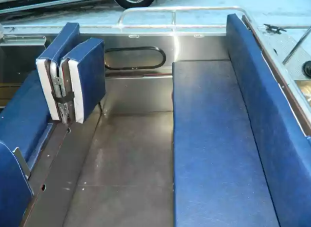 Алюминиевый катер Wyatboat-430T DCM Трансформер в Санкт-Петербурге