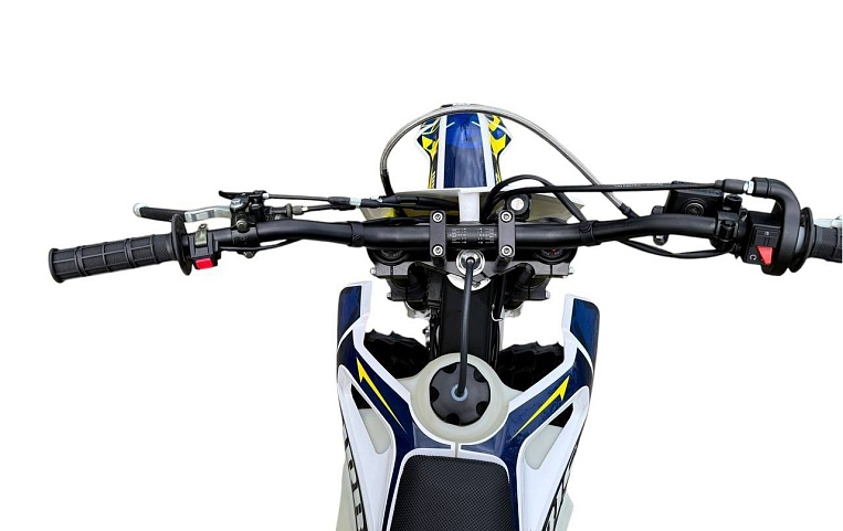 Эндуро мотоцикл IRBIS HTR 250 в Санкт-Петербурге