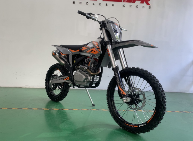 Мотоцикл JHLMOTO JHL LX4 CB300RL (175FMN) в Санкт-Петербурге