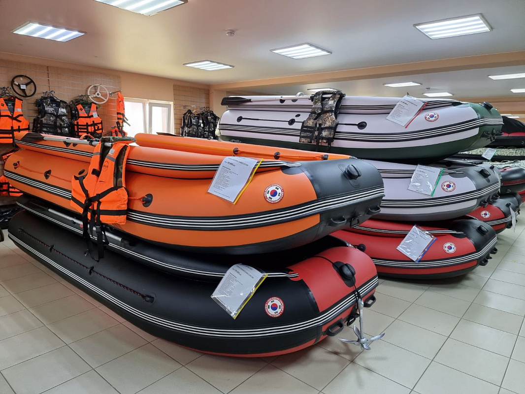 Лодка MISHIMO FAMILY LITE 400 в Санкт-Петербурге