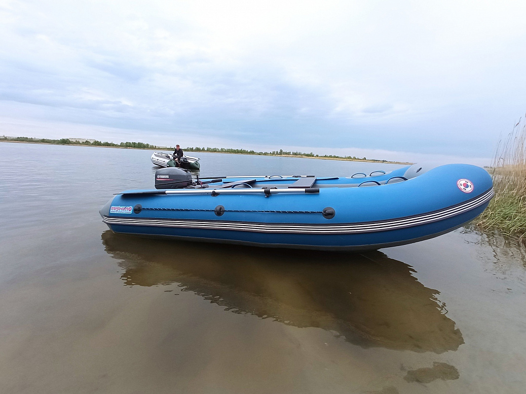 Лодка MISHIMO LITE 400 в Санкт-Петербурге