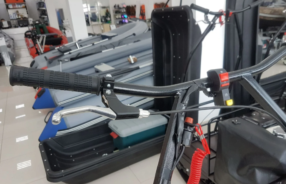 Мотобуксировщик PAXUS 650 AVANT 15 л.с. в Санкт-Петербурге