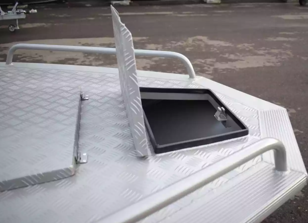 Алюминиевый катер Неман-500 Pro в Санкт-Петербурге