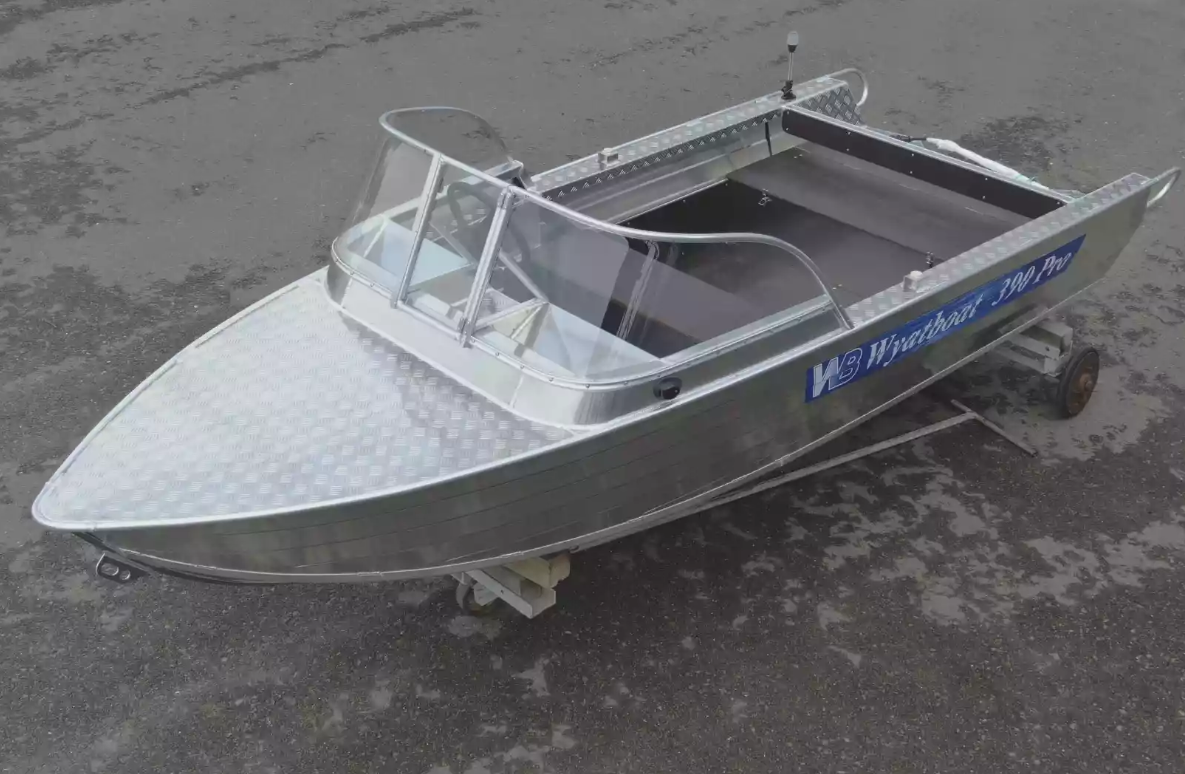 Алюминиевый катер Wyatboat-390 Pro в Санкт-Петербурге