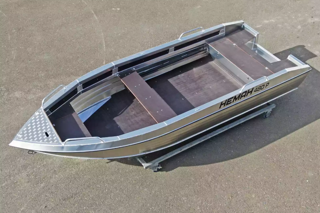 Алюминиевая лодка  Неман-480 Р в Санкт-Петербурге