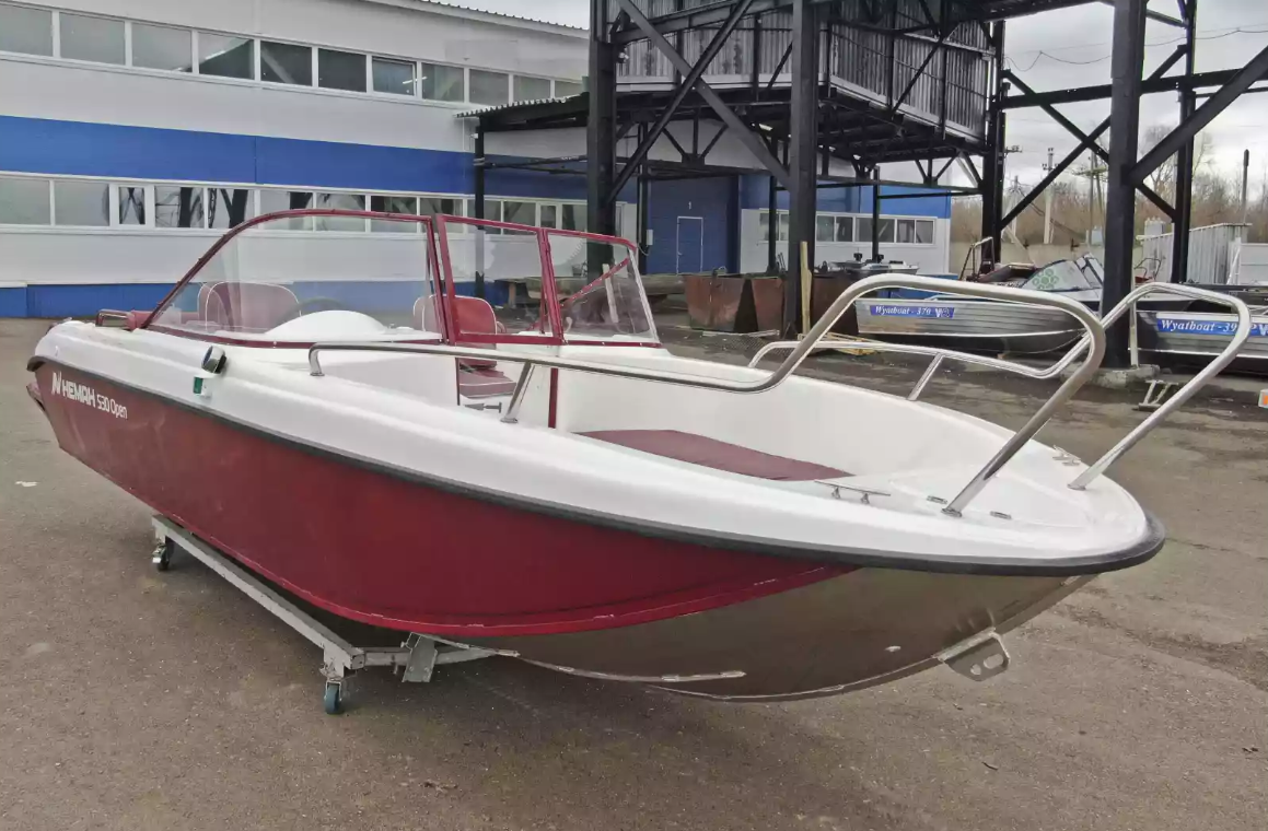 Комбинированный катер Neman-530 Open в Санкт-Петербурге