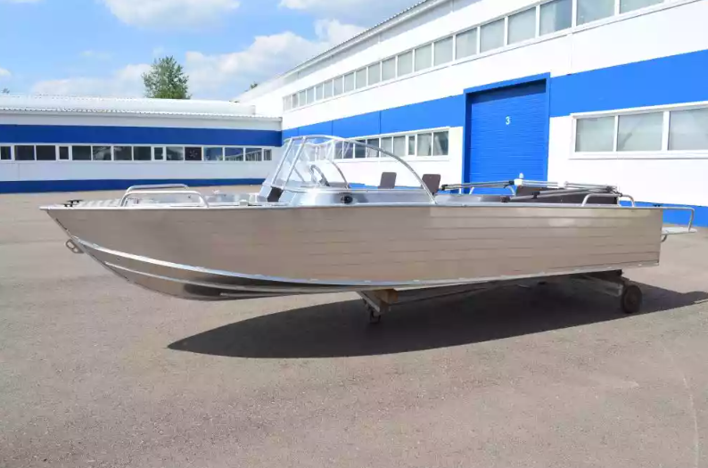 Алюминиевый катер WYATBOAT-550 DCM в Санкт-Петербурге