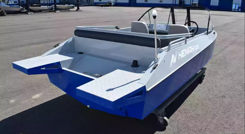 Алюминиевый катер Неман 500 в Санкт-Петербурге