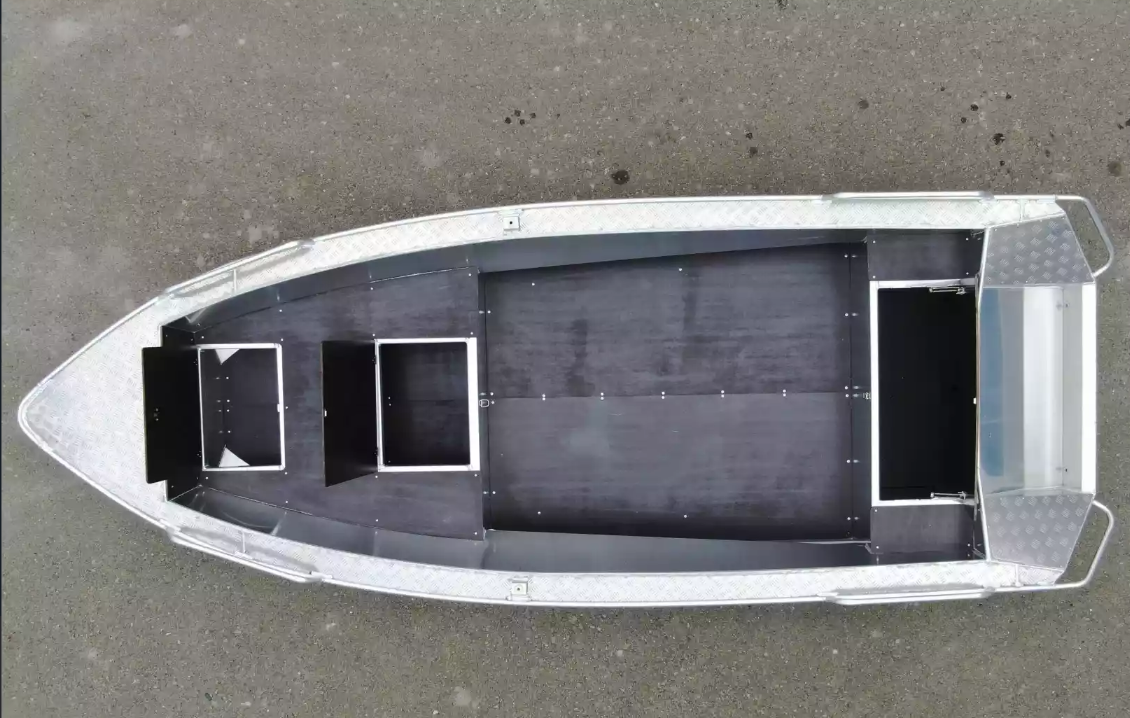 Алюминиевая лодка  Wyatboat-430М FISH в Санкт-Петербурге
