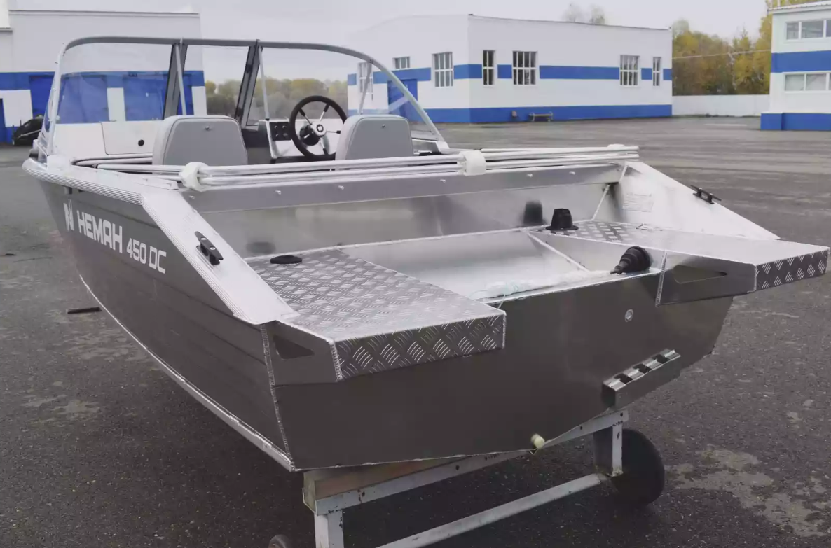 Алюминиевый катер Неман-450 DC NEW без покраски в Санкт-Петербурге