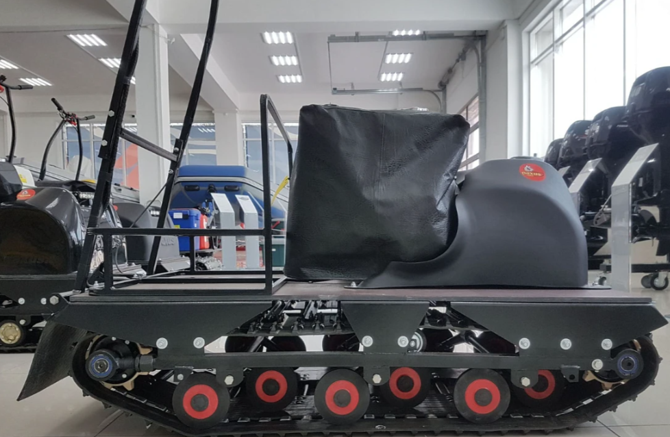 Мотобуксировщик PAXUS 650 AVANT 15 л.с. в Санкт-Петербурге