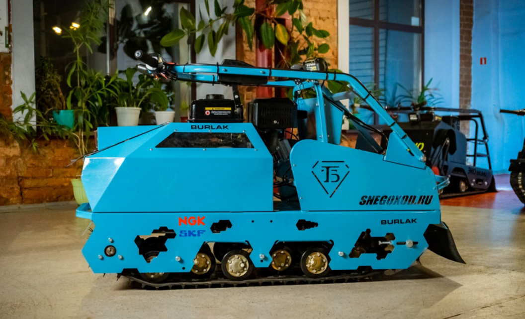 Мотобуксировщик Бурлак Таежник 15 л.с. Б/У в Санкт-Петербурге