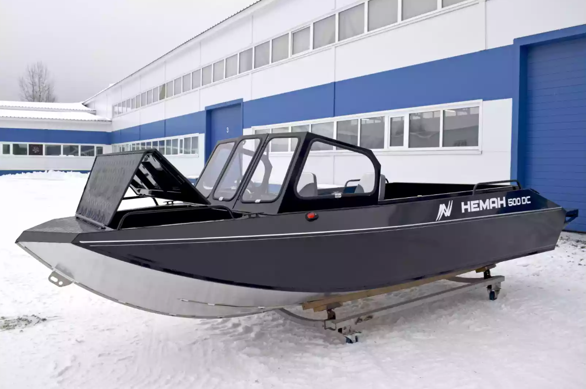 Алюминиевый катер Неман-500 DC Pro в Санкт-Петербурге