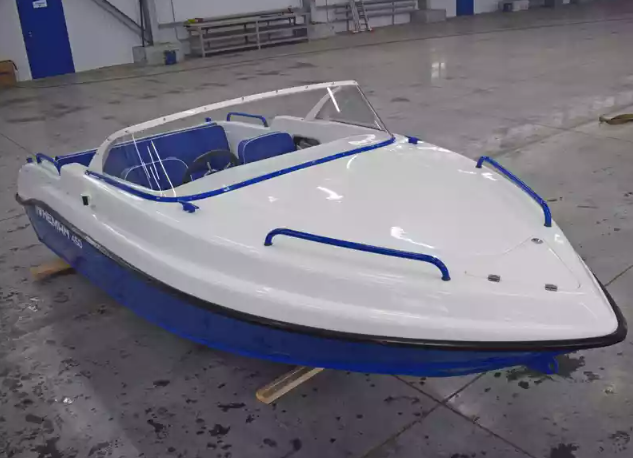 Комбинированный катер Neman-450 в Санкт-Петербурге
