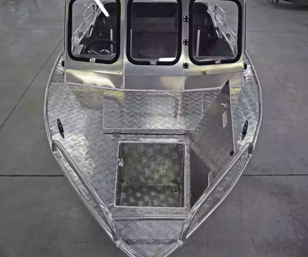 Алюминиевый катер Wyatboat-460 DCM Pro в Санкт-Петербурге