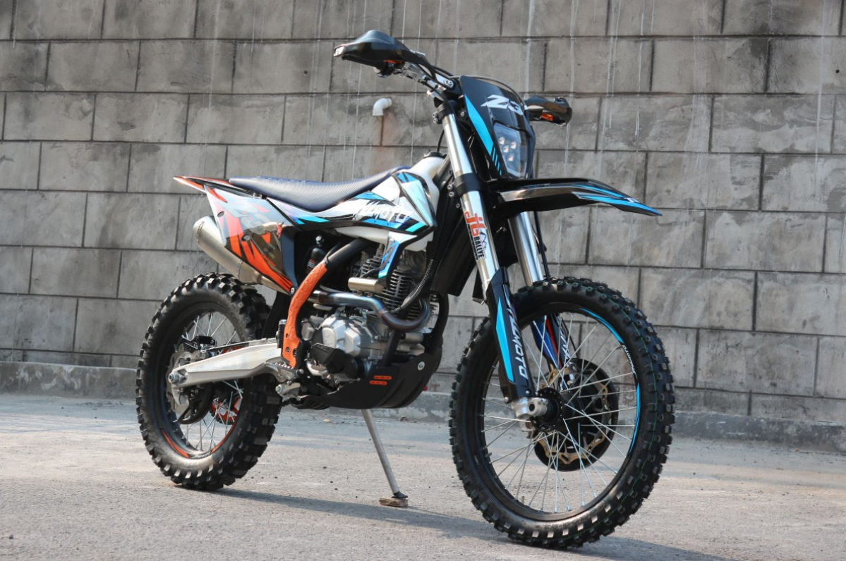 Мотоцикл JHLMOTO JHL Z3 CB250 (172FMM-3A) в Санкт-Петербурге