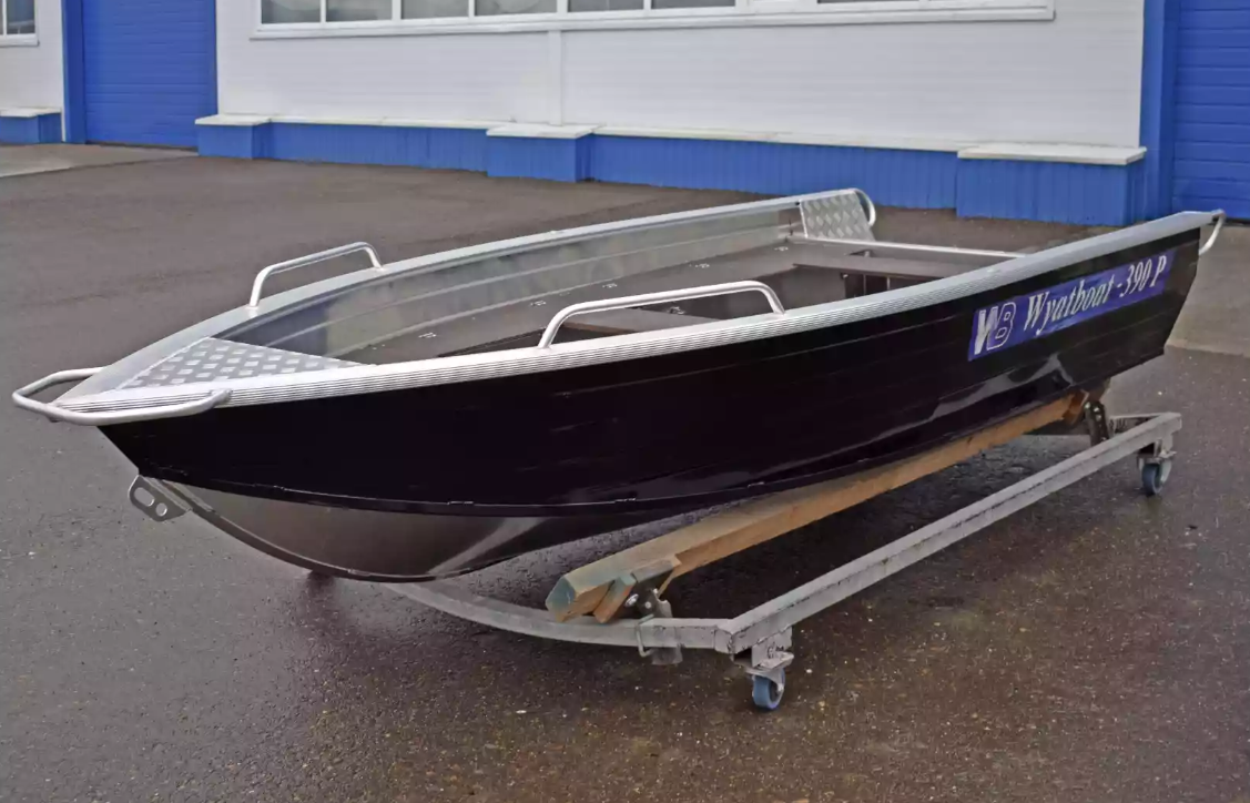 Алюминиевая лодка Wyatboat-390РМ в Санкт-Петербурге