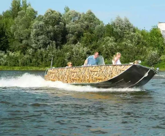 Алюминиевый катер Wyatboat-660 в Санкт-Петербурге