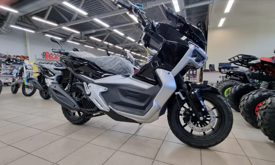 МаксиСкутер PROMAX ADV 200(49) (REPLICA HONDA) в Санкт-Петербурге