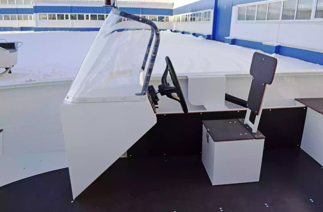 Алюминиевая лодка Неман-400 С в Санкт-Петербурге